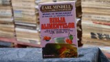 Cumpara ieftin Biblia alimentelor. Hrana ca medicament. Un miraloc la indemana oricui - Earl Mindell