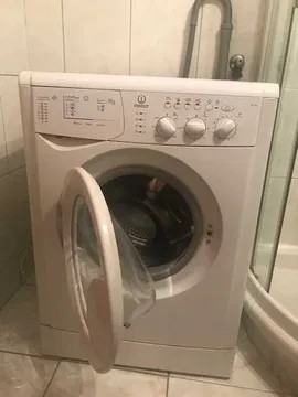 masina de spalat rufe Indesit foto