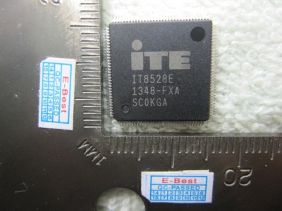 ITE IT8528E-FXA foto