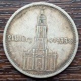 (A365) MONEDA ARGINT GERMANIA - 5 REICHSMARK 1934, LIT D, VARIANTA CU BISERICA SI DATA DE 21 MARTIE 1933, PRIMA ANIVERSARE A REGIMULUI NAZIST, RARA, Europa