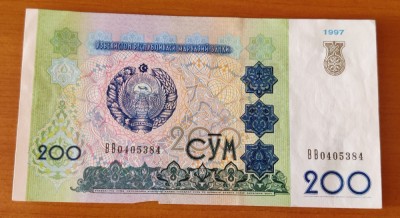 Uzbekistan - 200 Som (1997) foto