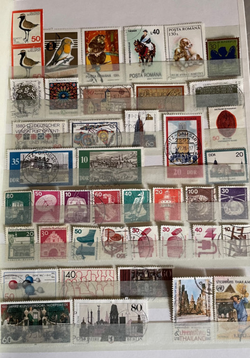 Lot de 43 de timbre