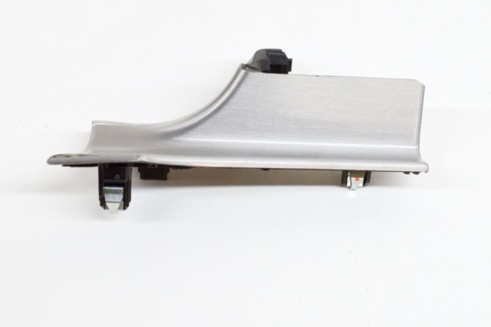 nerasta MERCEDES-BENZ C W205 2016 OEM: A2056800471 20228491