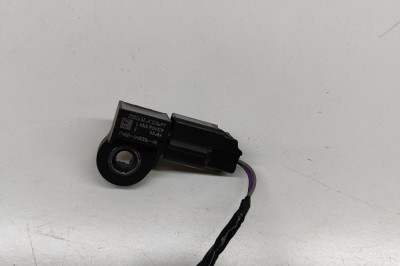 Senzor de impact dreapta față JAGUAR F-TYPE Coupe X152 2021 OEM: FH22-14B006-AB 30249477 foto