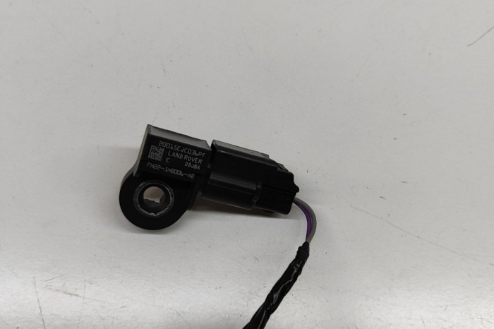Senzor de impact dreapta față JAGUAR F-TYPE Coupe X152 2021 OEM: FH22-14B006-AB 30249477