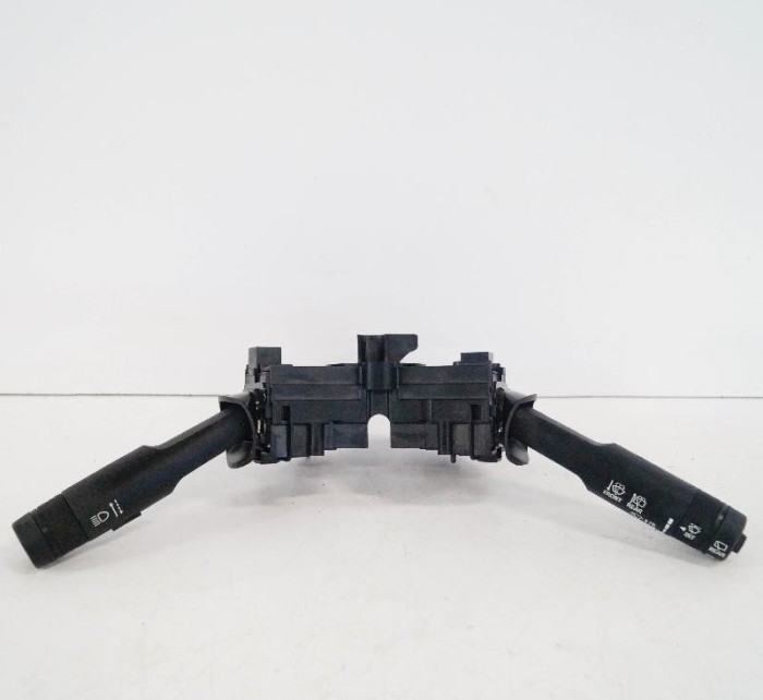 Maneta semnalizare ștergătoare OPEL ZAFIRA TOURER C P12 2017 OEM: 9543381870570211444 3507728