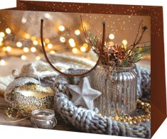 Punga cadou medie. Aranjament de Craciun