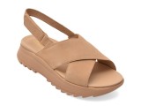 Cumpara ieftin Sandale CLARKS bej, DASH LITE WISH, din piele intoarsa