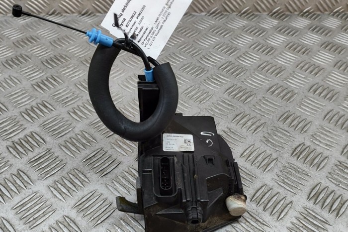&Icirc;ncuietoare ușă dreapta spate LAND ROVER RANGE ROVER VELAR L560 2018 OEM: J8A2-24994-AD 27528622