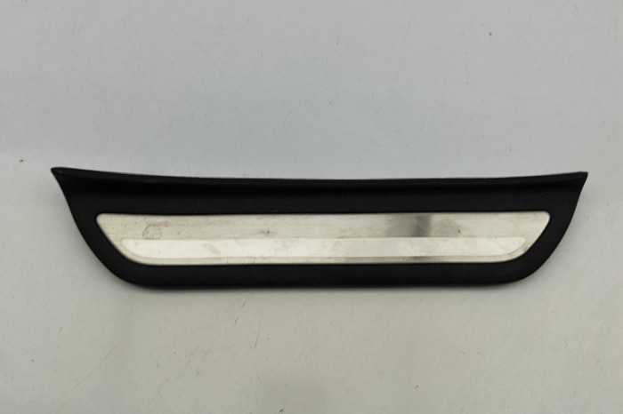 Ornament prag dreapta spate KIA CEE\&#039;D Hatchback CD 2023 OEM: 85887-J7000WK,85887-J7000 | 31976245