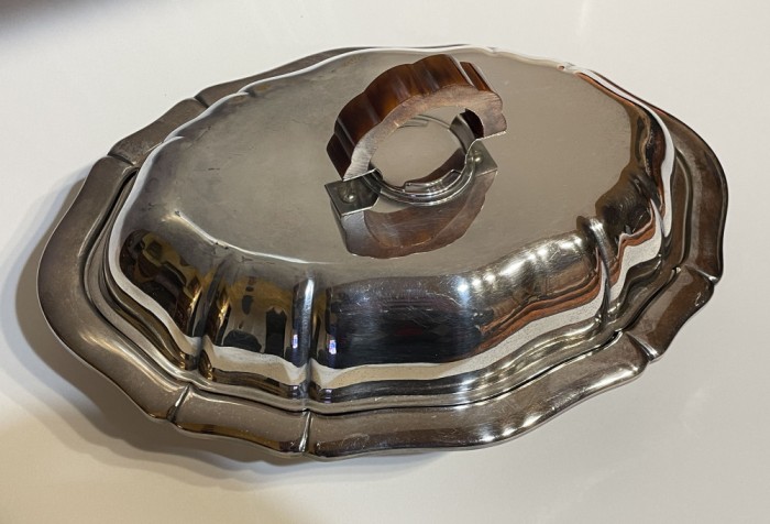 Castron cu capac stil Art Deco, marcaj Prima NS, cu maner din ebonita, anii 1930