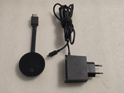 Chromecast Google Chromecast Ultra Model model NC2-6A5-D 4K HDR Streaming foto