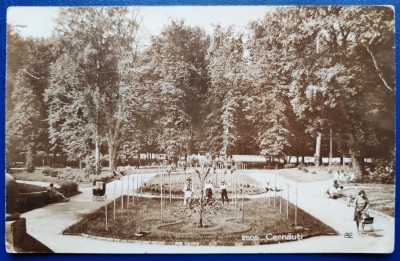 Bucovina - 1931 - Cernauti - Gradina Publica - tip fotografie, animata, circulata la Timisoara, 2 timbre intacte, stampile lizibile, Agentia Hachette foto