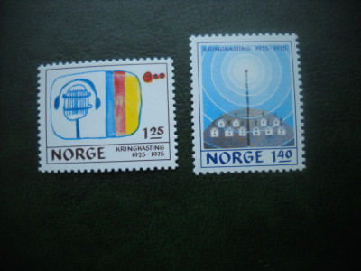 HOPCT MNH NR 132 RADIO 1976 NORVEGIA -2 VAL foto