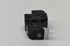 Buton geam ușă dreapta spate AUDI Q5 FY 2019 OEM: 4M0959855 | 22788177