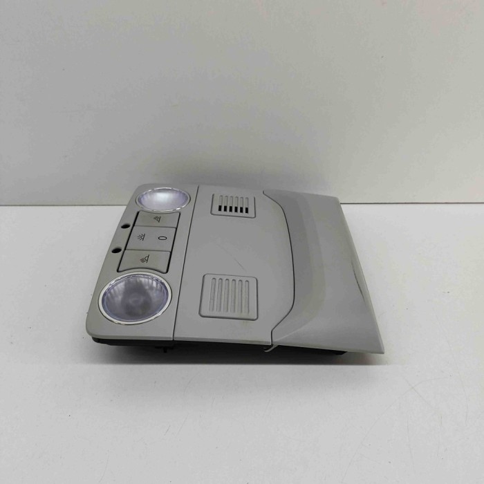 Iluminare interioară SKODA KAROQ NU7 2020 OEM: 57B947105B,3B0035711B,5Q0951172,28517797 23995953