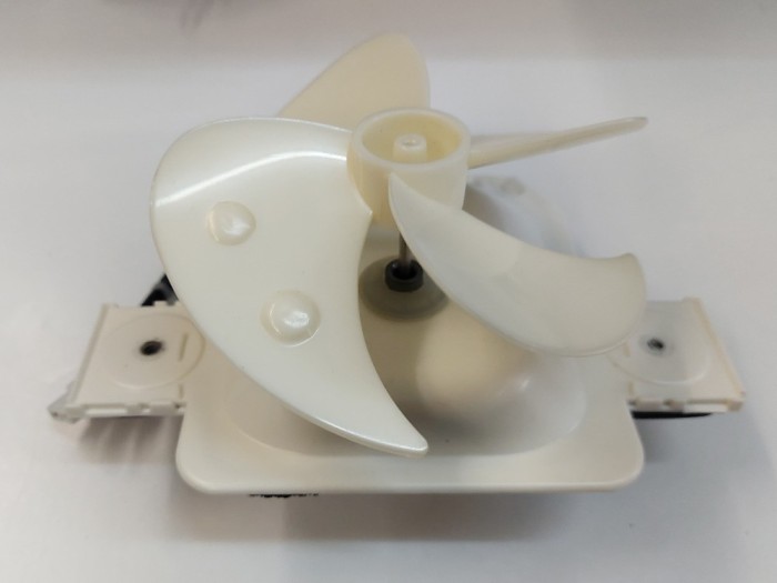 Ventilator congelator Combina frigorifica BEKO RCNA406E40ZMN / R32