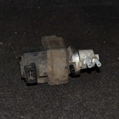 Supapa solenoid NISSAN NAVARA D22_ 2005 OEM: 14956EB300 2135521