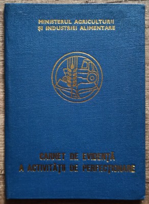 Carnet de evidenta a activitatii de perfectionare// blanc foto