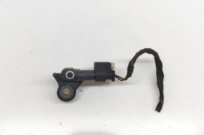 Senzor de impact dreapta spate MERCEDES-BENZ GLE W167 2022 OEM: A1679050700 29502207