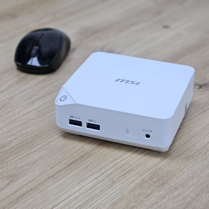 Unitate PC Second Hand, MSI CUBI-209WE- MS-B09611 USFF, Procesor INTEL CELERON 3205U, Memorie RAM 8 GB, SSD 128 GB, Windows 10 Home Wireless, Bluetoot