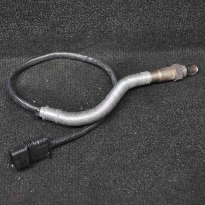 Sonda lambda BMW 3 F30, F80 2013 OEM: 75969240258027019 2097905