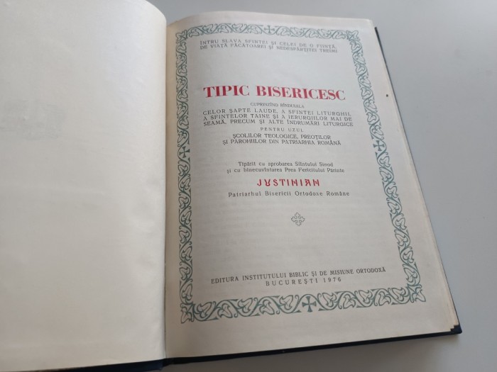 TIPIC BISERICESC 1976 TIPARIT CU APROBAREA SF. SINOD SI A PF JUSTINIAN- TEXT REDACTAT DE IPS TEOCTIST, PR. ENE BRANISTE...- PRIMA EDITIE UNIFORMIZATA