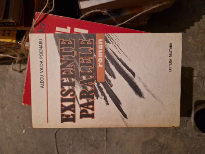 Existențe paralele vintage