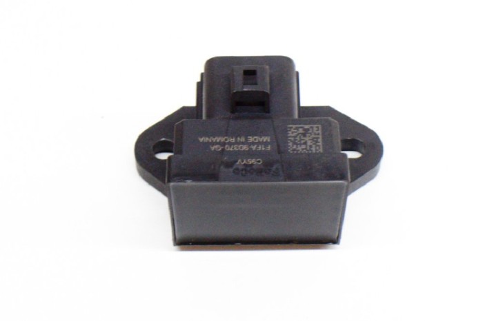 Releu pompa de combustibil FORD FOCUS III 2017 OEM: F1FA-9D370-GA 11489173