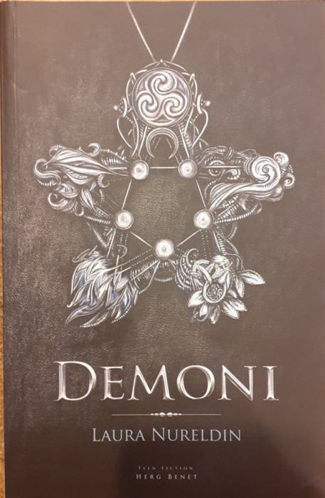 Demoni volumul 1 Seria Demoni
