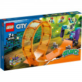 LEGO&reg; City Stuntz - Cascadorie zdrobitoare in bucla (60338)