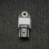 Senzor de impact st&acirc;nga spate TOYOTA COROLLA Verso _E12_ 2003 OEM: 89831-02050 2068144