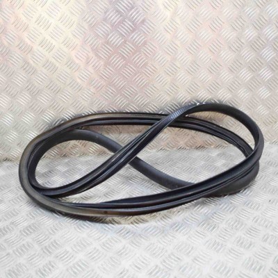 Garnitura ușă dreapta spate TESLA MODEL Y 2021 OEM: 1497676-00-A,1497675-00-A foto