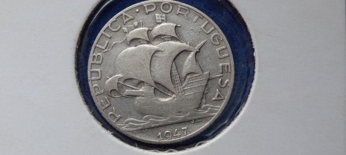 PORTUGALIA 2,50 ESCUDOS 1947 argint
