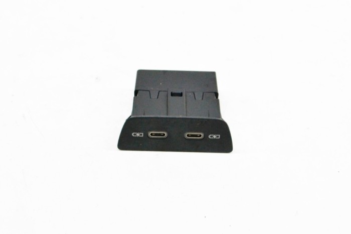 USB VW ID.3 E11 2022 OEM: 2G6035954 17957927