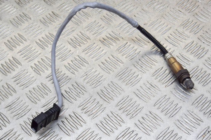 Sonda lambda BMW 3 F30, F80 2015 OEM: 7589122,0258010418,0258010419 12108253