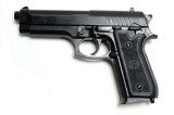 Replica pistol Taurus PT92 spring CyberGun