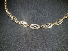 Lantisor de aur foto