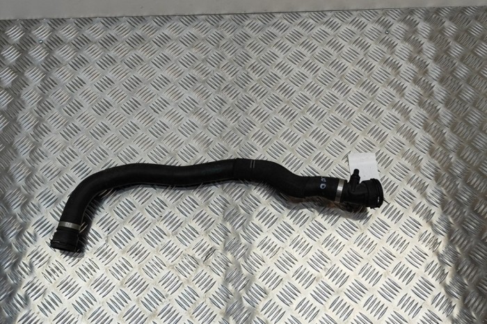 Furtun de lichid de răcire BMW 4 Coupe F32, F82 2017 OEM: 8514050 22277671