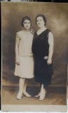 Fotografie tip carte postala, necirculata, mama si fiica, 1928