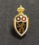 Insigna oficială a Comitetului Olimpic Belgian (NOC), utilizată &icirc;n cadrul Jocurilor Olimpice de Vară din 1964 de la Tokyo