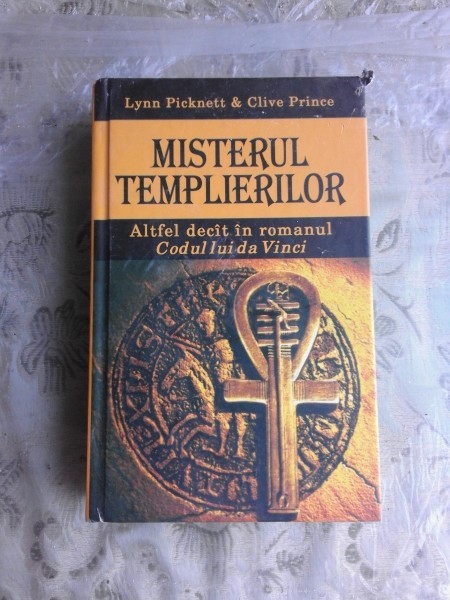 MISTERUL TEMPLIERILOR - LYNN PICKENETT