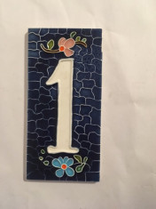 Placa ceramica cu numar de casa, nr. 1, frumos decorata, 15x7cm foto