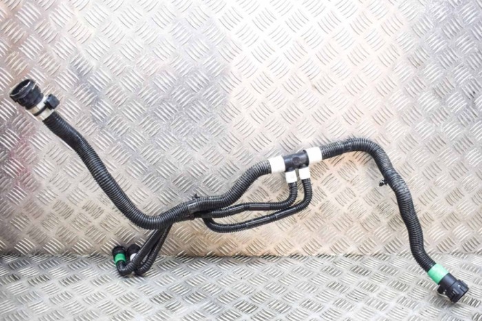 Furtun de lichid de răcire TESLA MODEL 3 2022 OEM: 1521494-00-A 20410699