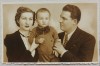Cuplu cu copil// foto tip CP, Foto Stella Bucuresti, Romania 1900 - 1950, Portrete