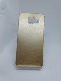 Cumpara ieftin Husa Samsung A3 2016 + cablu de date cadou, Auriu