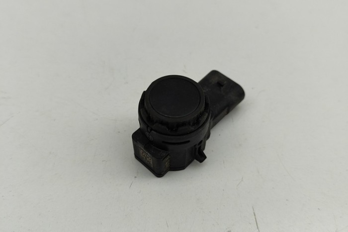 Senzor de parcare față BMW 3 G20, G28 2022 OEM: 9826784 31206382