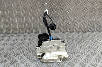 &amp;Icirc;ncuietoare ușă dreapta față PORSCHE Taycan 2022 OEM: 4N2837016 | 31802098 foto