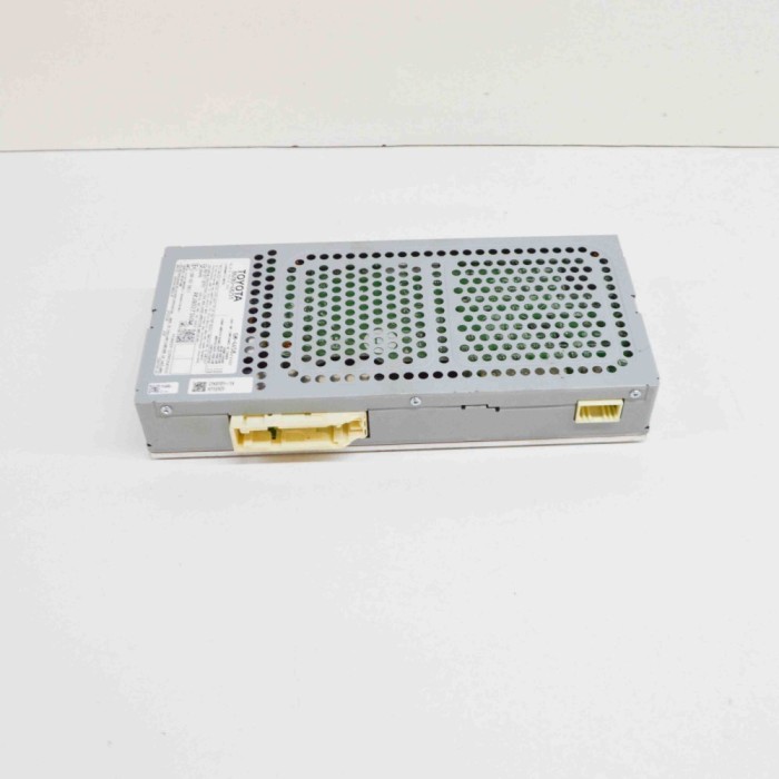 Amplificator de sunet LEXUS RX _L2_ 2019 OEM: 86280-48251,10R-030411