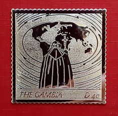 ✅ Gambia 2005, Papa Ioan Paul II, timbru din argint/embosat, Mi. 5561 / 6 Euro, Papa - crucea in fata Globului ,MNH